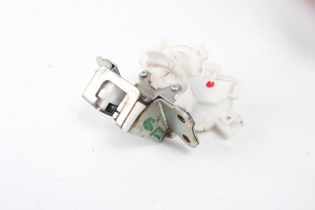 Замок крышки багажника Mitsubishi Outlander (GF) 2012- 5808A098 (16798)