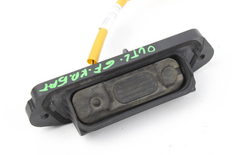 Кнопка кр.багажника Mitsubishi Outlander (GF) 2012- 5810A077 (16799)