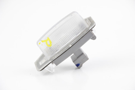 Подсветка номера Mitsubishi Outlander (GF) 2012- 8341A035 (16801)