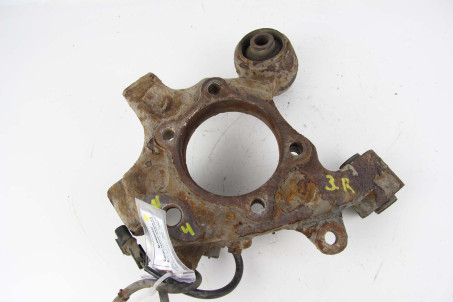 Цапфа задня права 3.0 Mitsubishi Pajero Wagon IV (V90) 2007-2013 MR992532 (16807)