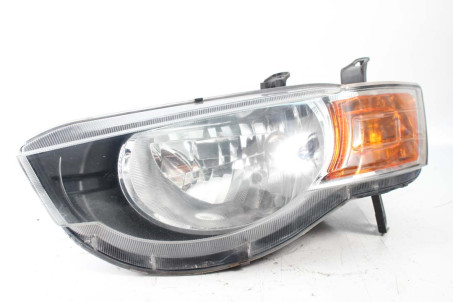 Фара левая 08-12 Mitsubishi Colt (Z30) 2004-2012 8301B651 (17080)