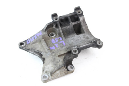 Кронштейн кріплення компресора А / С 2.5 TDI Mitsubishi L200 2005-2015 MN123630 (17133)