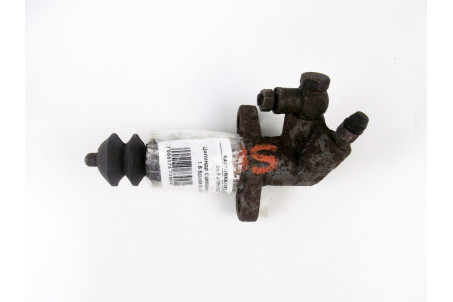 Цилиндр сцепления рабочий 1.6 Mitsubishi Space Star 1998-2005 MR953772 (17573)