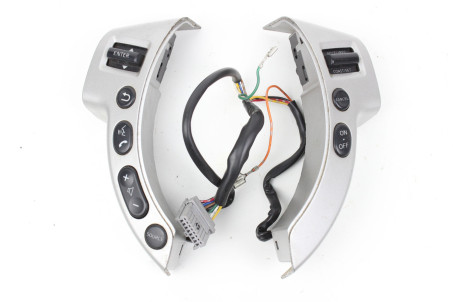 Кнопки управления на руль Nissan X-Trail (T31) 2007-2012 25550JH10A (17692)