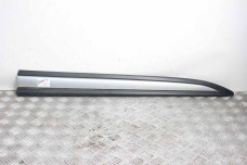 Накладка двері передньої правої Mitsubishi Outlander (GF) 2012- 5727A404 (17699)