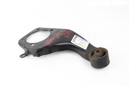 Кронштейн редуктора левый Mitsubishi Pajero Wagon IV (V90) 2007-2013 MR374561 (17742)