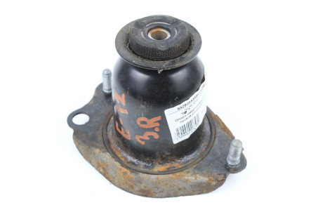 Опора амортизатора задня RH Toyota Corolla E12 (E120) 2000-2006 4840132020 (17748)