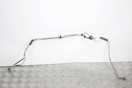 Трубка кондиционера Mitsubishi Space Star 1998-2005 MR914728 (17990)