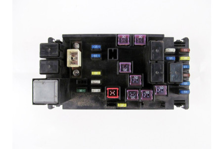 Блок предохранителей двигателя 2.5 Subaru Outback (BP) 2003-2009 82241AG030 (18084)