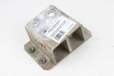 Кронштейн підсилювача бампера задній правий Toyota RAV-4 III 2005-2012 5832342010 (18324)