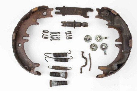 Механизм тормозной левый Lexus RX (XU30) 2003-2008 466210E010 (18448)