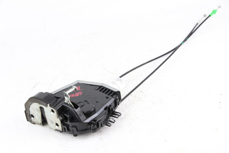 Замок двері задній правий електро Toyota Yaris 2005-2011 6933052210 (18687)