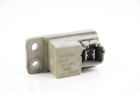 Реле омивача скла Toyota Avensis T25 (T250) 2003-2009 8594248010 (18699)