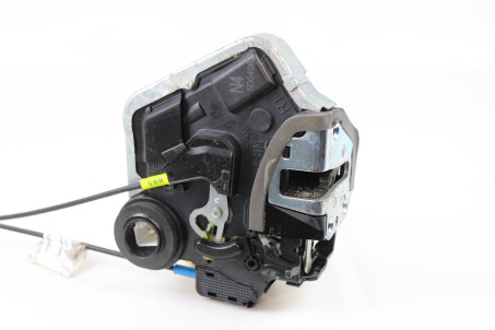 Замок двери задний правый электр EU. Lexus NX 2014-2021 6905012410 (18725)