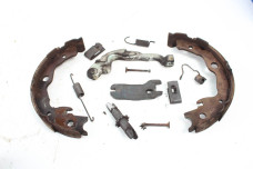 Механізм гальмівний правий Nissan Qashqai (J10) 2007-2014 44200CY001 (18787)