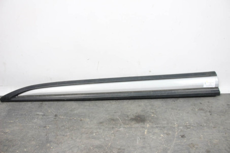 Накладка двери передняя левая Mitsubishi Outlander (GF) 2012- 5727A403 (18827)