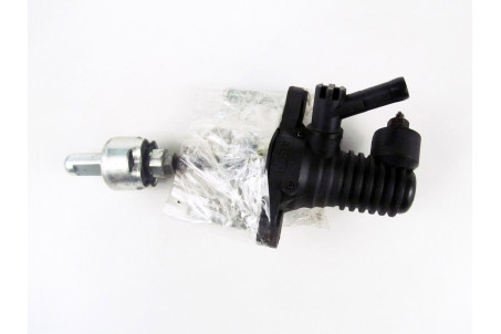 Цилиндр сцепления главный 2.0 Toyota RAV-4 III 2005-2012 3147042031 (18852)