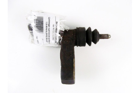 Циліндр зчеплення робочий 1.8 Nissan Almera (N16) 2000-2006 306202J060 (18910)