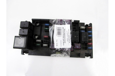 Блок запобіжників двигуна Subaru Forester (SH) 2008-2012 82241SC020 (19106)