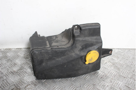 Бачок омивача хетчбек -05 Mazda 6 (GG-GY) 2003-2007 G22D67480B (19179)