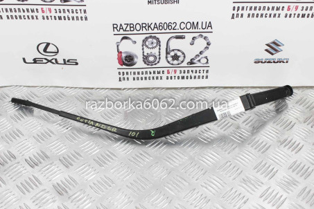 Держатель дворника правый Mitsubishi Outlander (CW) XL 2006-2014 8250A172 (19321)
