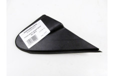 Куточок крила правий Mitsubishi Space Star 1998-2005 MR245570 (19351)