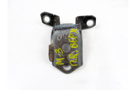 Петля двері передньої правої верх Mazda 3 (BK) 2003-2008 F15158210 (19505)