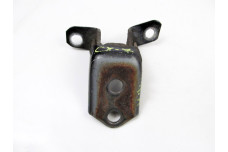 Петля двері передньої правої низ Mazda CX-7 2006-2012 F15159210A (19524)