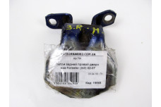 Петля двері задньої правої низ Subaru Forester (SG) 2002-2008 61520FA020 (19565)