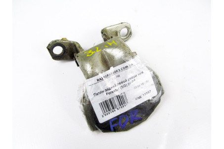 Петля двери задней левой низ Subaru Forester (SG) 2002-2008 61520FA030 (19567)