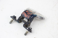 Петля двері задньої лівої верх Mitsubishi Space Star 1998-2005 MB927779 (19678)