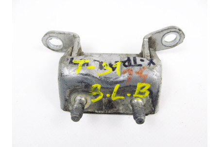 Петля двері задньої лівої верх Nissan X-Trail (T31) 2007-2012 824012Y90A (19834)