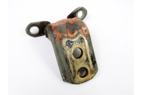 Петля двері передньої лівої верх Nissan Note (E11) 2006-2013 824212F030 (19855)