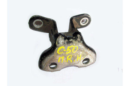 Петля двери передней правой низ Toyota Camry 50 (XV50) 2011- 6873012120 (19877)