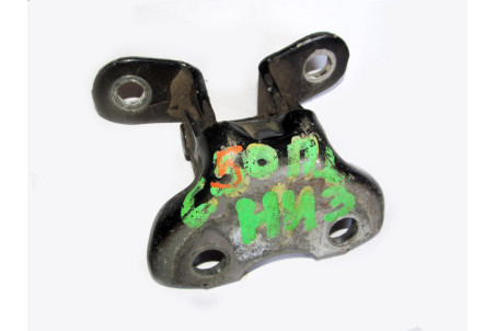 Петля двері передньої лівої низ Toyota Camry 50 (XV50) 2011- 6874012120 (19878)