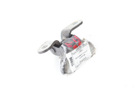 Петля двері передньої правої низ Toyota Corolla E15 (E150) 2007-2013 6873012120 (19906)