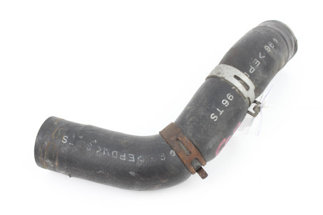 Патрубок воды нижний 2.0 06- Subaru Forester (SG) 2002-2008 45169FC020 (19920)