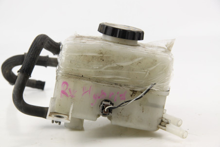 Бачок головного гальмівного циліндра Hybrid Lexus RX (XU30) 2003-2008 13231140500 (19969)