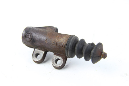 Циліндр зчеплення робочий 1.6 Toyota Auris 2006-2012 3140752010 (20238)