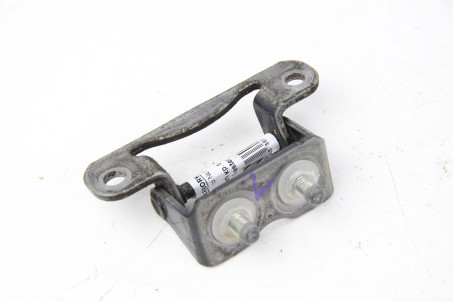 Петля кр. багажника левая Subaru Forester (SH) 2008-2012 61820FC100 (20836)