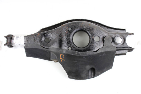 Рычаг задний поперечный правый (задний) под пружину Toyota Avensis T27 (T270) 2009-2018 4873005070 (21031)