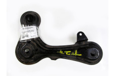 Кронштейн передньої балки правий 09-12 Toyota Avensis T27 (T270) 2009-2018 5225705031 (21323)