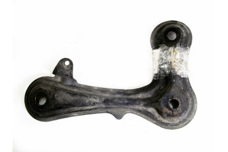 Кронштейн передньої балки LH Lexus CT 200H 2010-2017 5225812011 (21342)