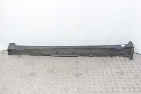 Накладка поріга ліва 16- Nissan X-Trail (T32-Rogue) 2014-2021 768516FR0A (21544)