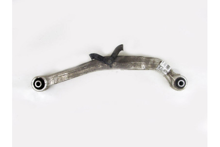 Важіль задній поперечний верхній правий Nissan X-Trail (T32-Rogue) 2014-2021 55120JD02B (21567)