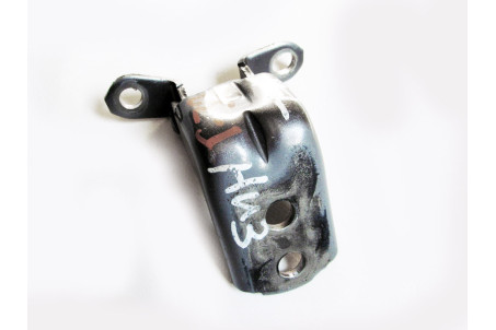 Петля двері передньої лівої низ Nissan X-Trail (T32-Rogue) 2014-2021 80400JN00A (21809)