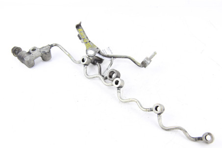 Трубка обратки палива 2.2D Toyota RAV-4 III 2005-2012 237610R040 (21931)