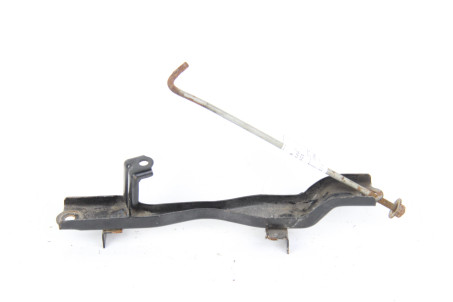 Крепление АКБ Toyota Auris 2006-2012 7440412480 (21992)