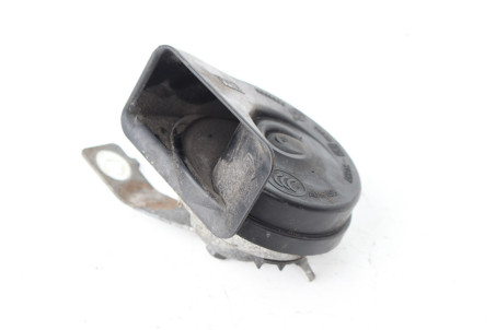 Сигнал Mitsubishi Galant (DJ) 2003-2012 8211A004/MN142088 (22022)