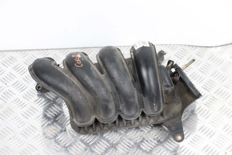 Коллектор впускний пластик під газ 1.8 Toyota Corolla E12 (E120) 2000-2006 1712022030 (22220)